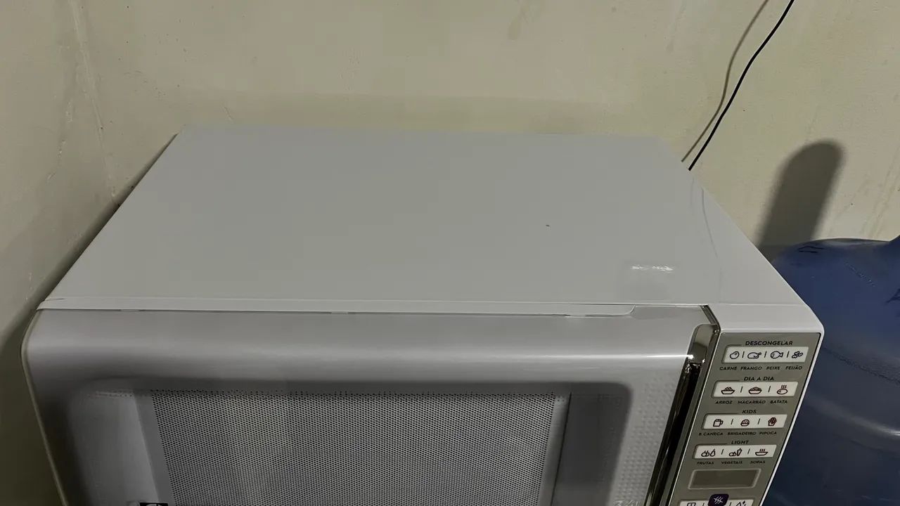 Microondas 34L Electrolux - Seminovo - Foto 5