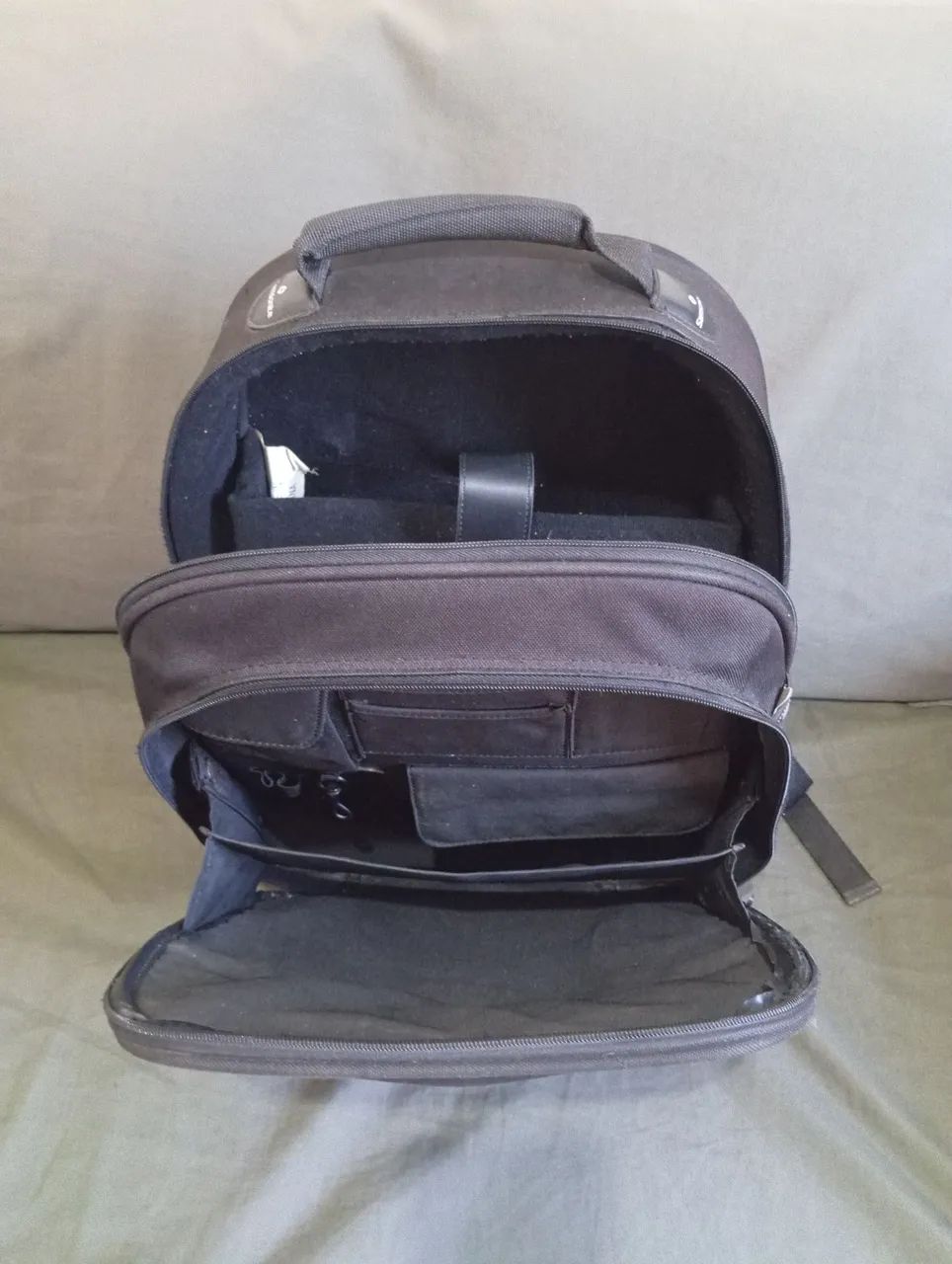 Mochila Samsonite Executiva Preta - Foto 4