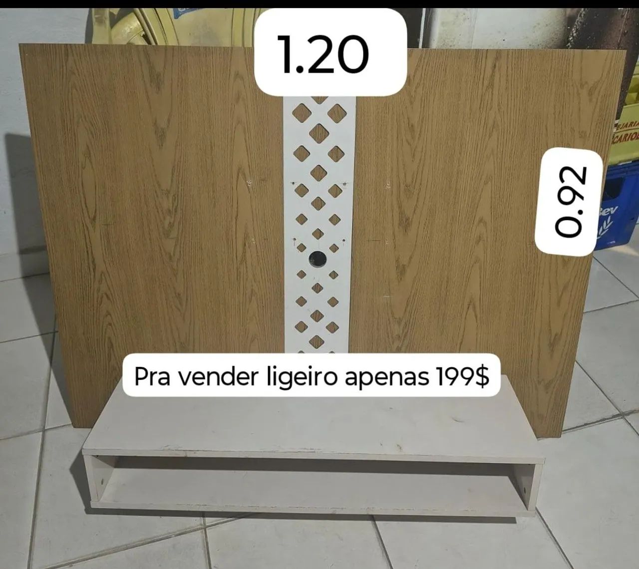 Wall panel with niche64962179911042120