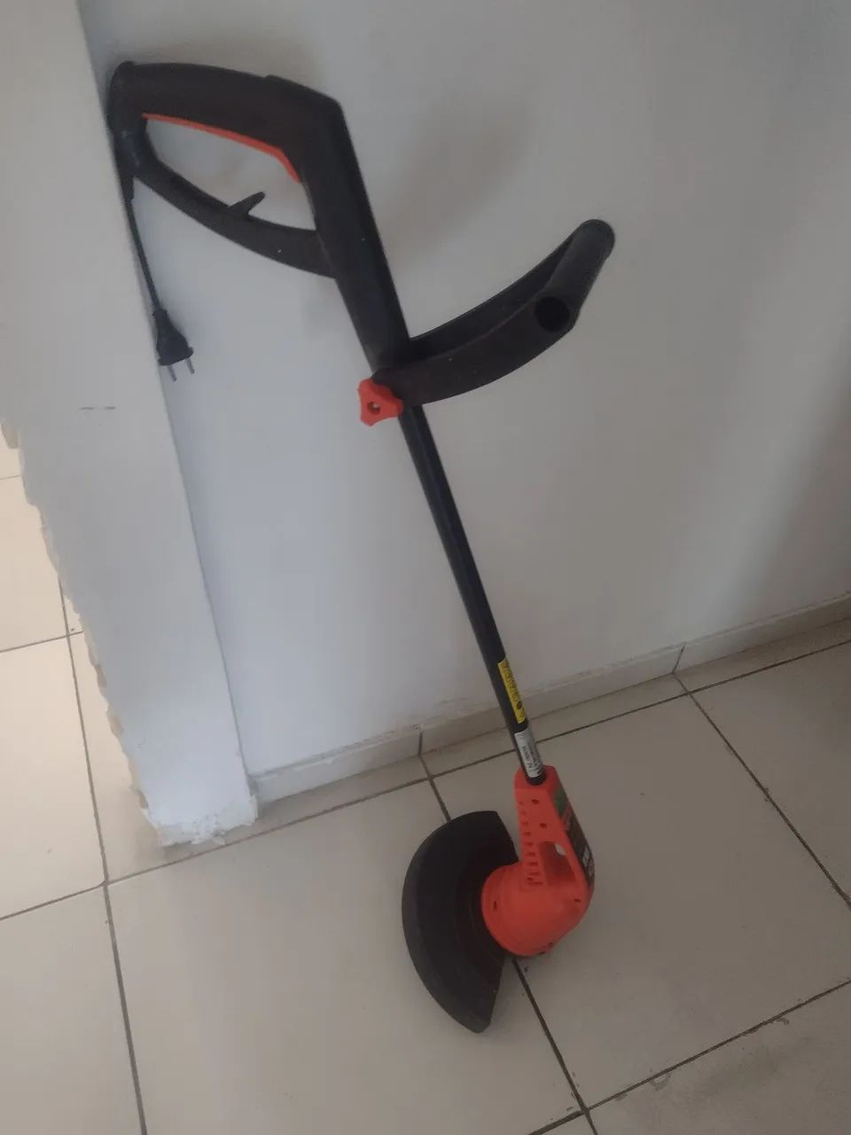 Aparador de Grama Elétrico Tramontina 