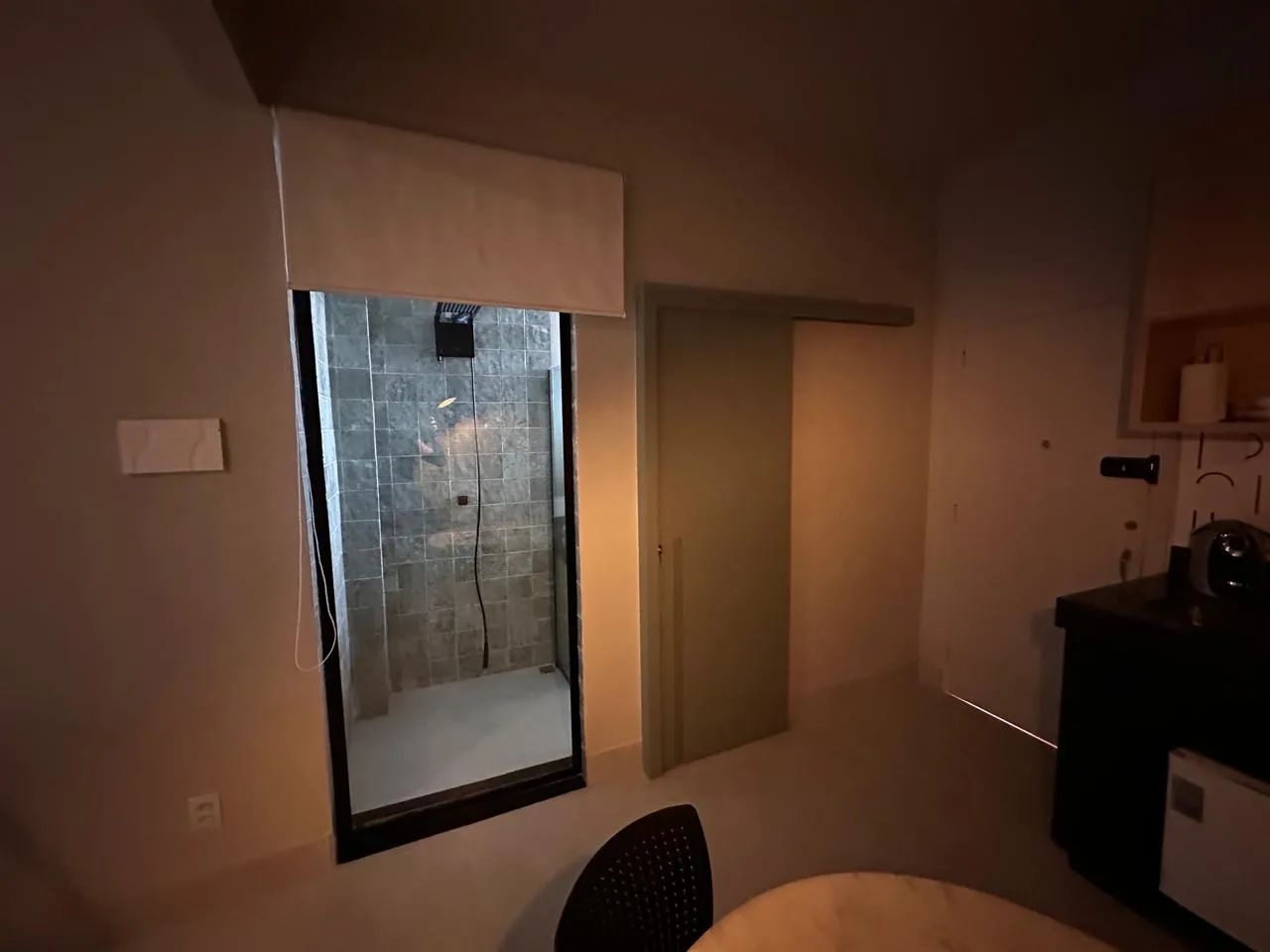 Vendo Studio completo centro BH, para aluguel no Airbnb, pronto para faturar  - Foto 5