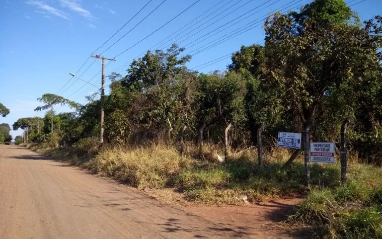 Lote/Terreno para venda possui 10000 metros quadrados em Jardim Monte Alegre - Campo Grand