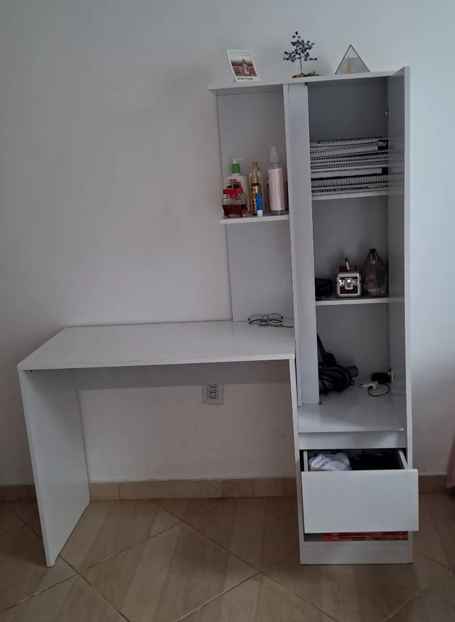 Escrivaninha 64374839241729121