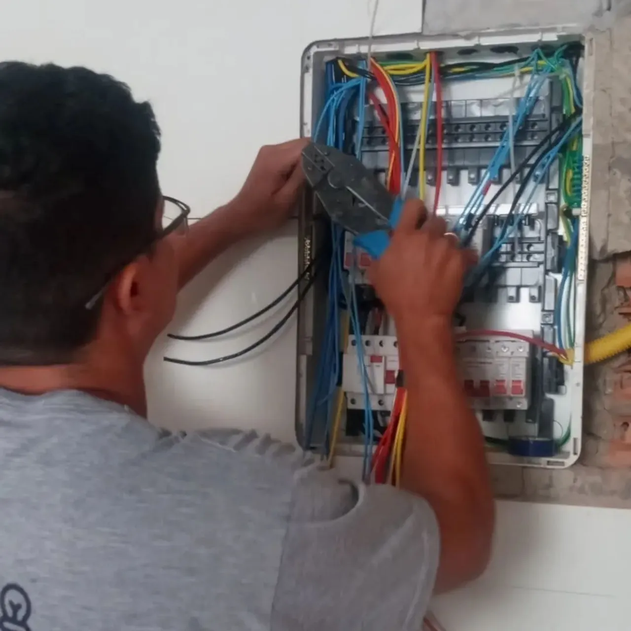 Eletricista Região dos Lagos