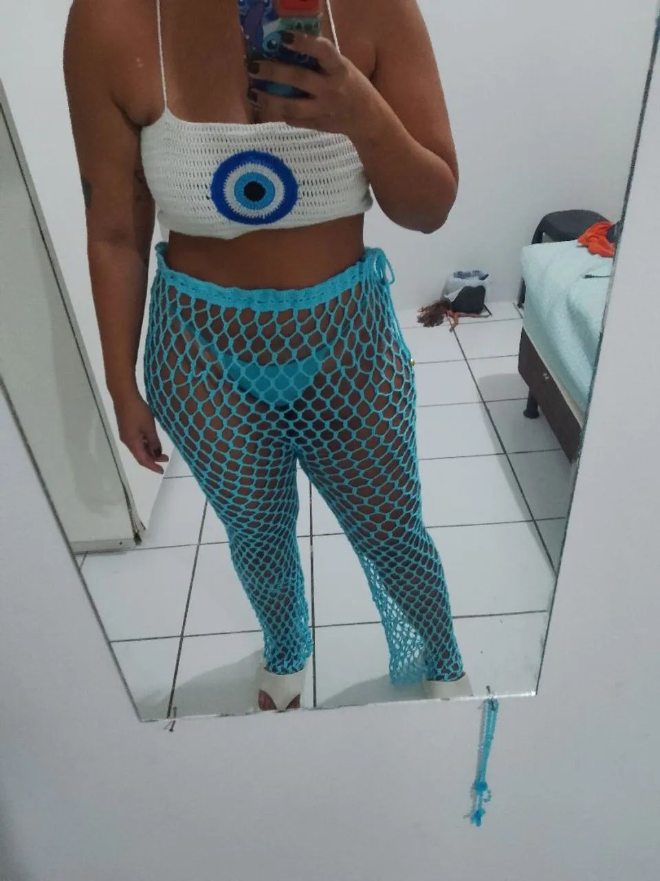 Conjunto de Biquíni Crochet com Detalhe de Olho Grego