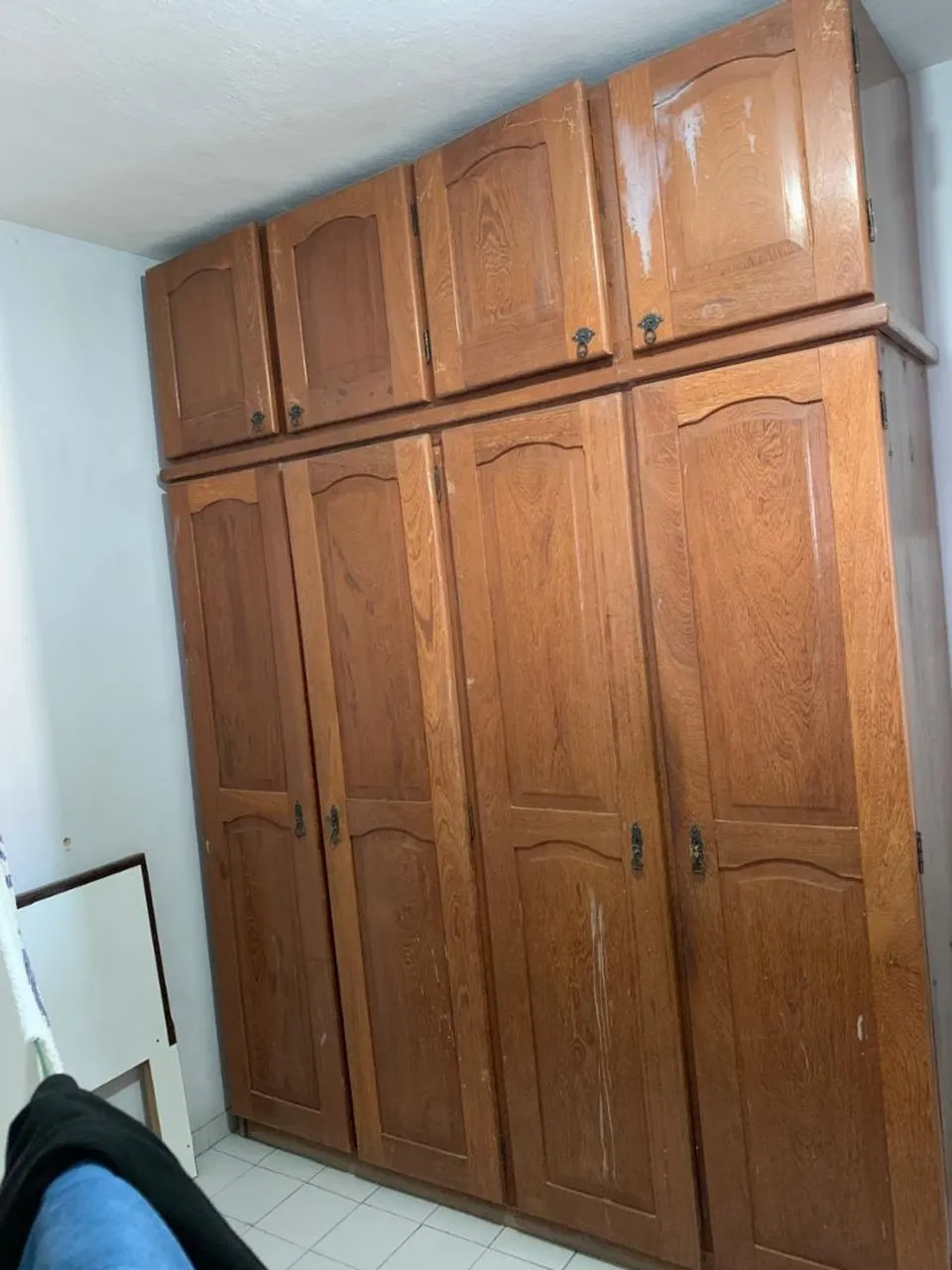 Guarda roupa madeira maciça