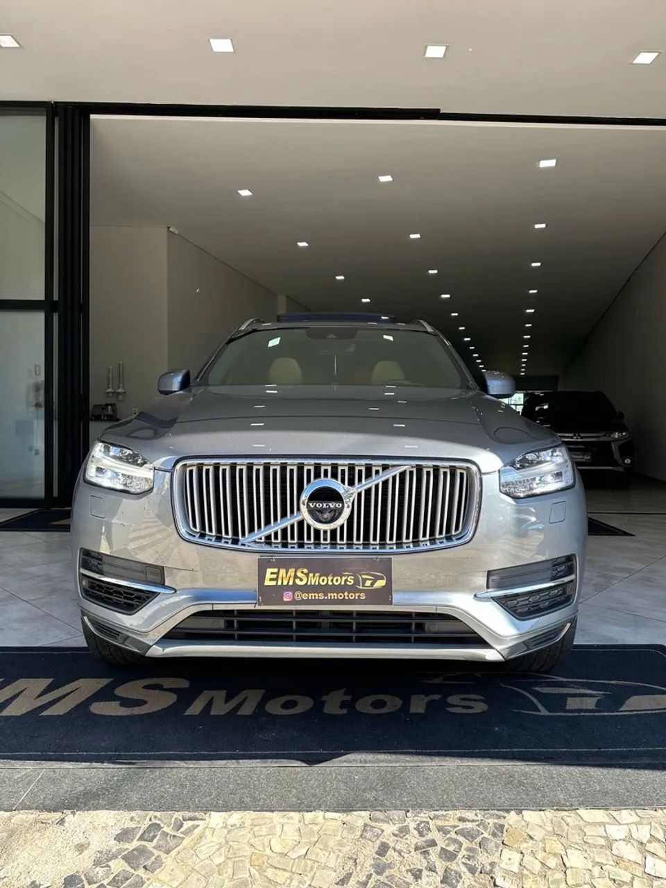 Volvo XC-90 T-8 Inscript 2.0 Hibribo Automatico completo 2018