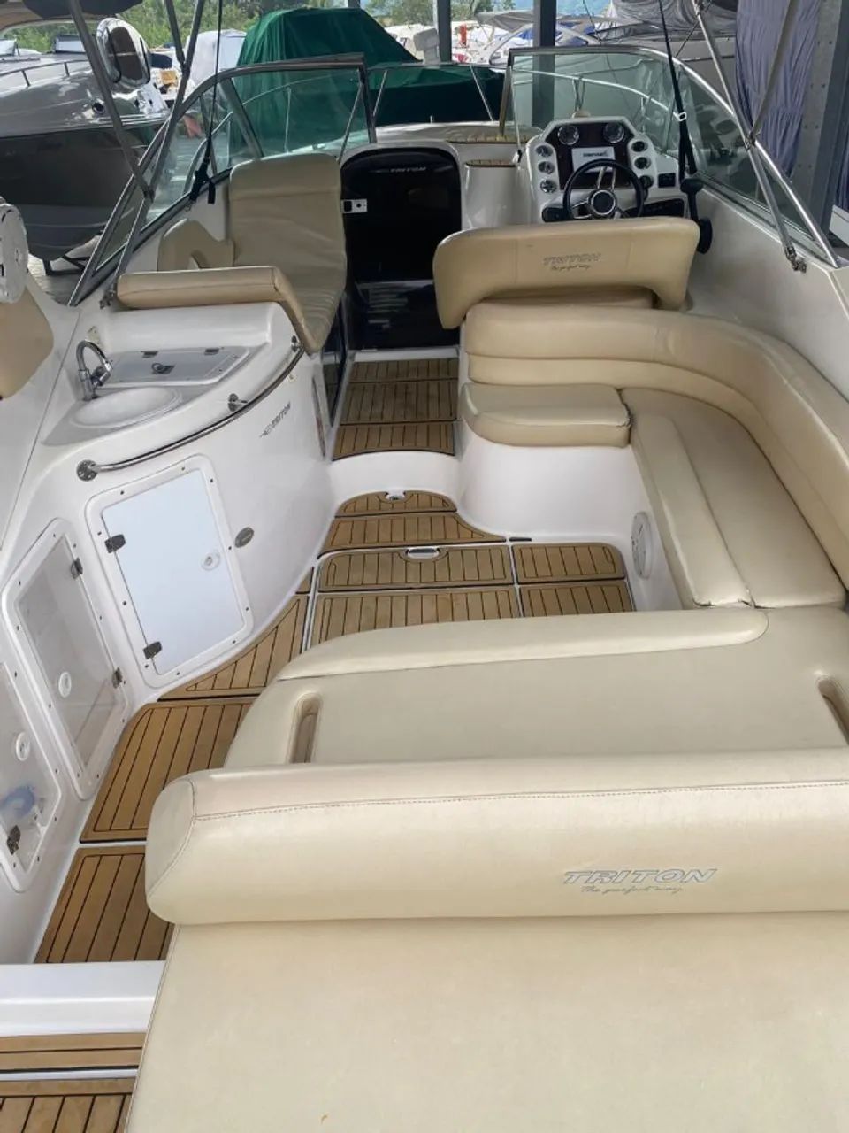 LANCHA TRITON 27.5 2014 DIESEL QSD 2.8  220 HPS (ACEITA CARRO COMO PARTE DE PAGAMENTO) - Foto 4