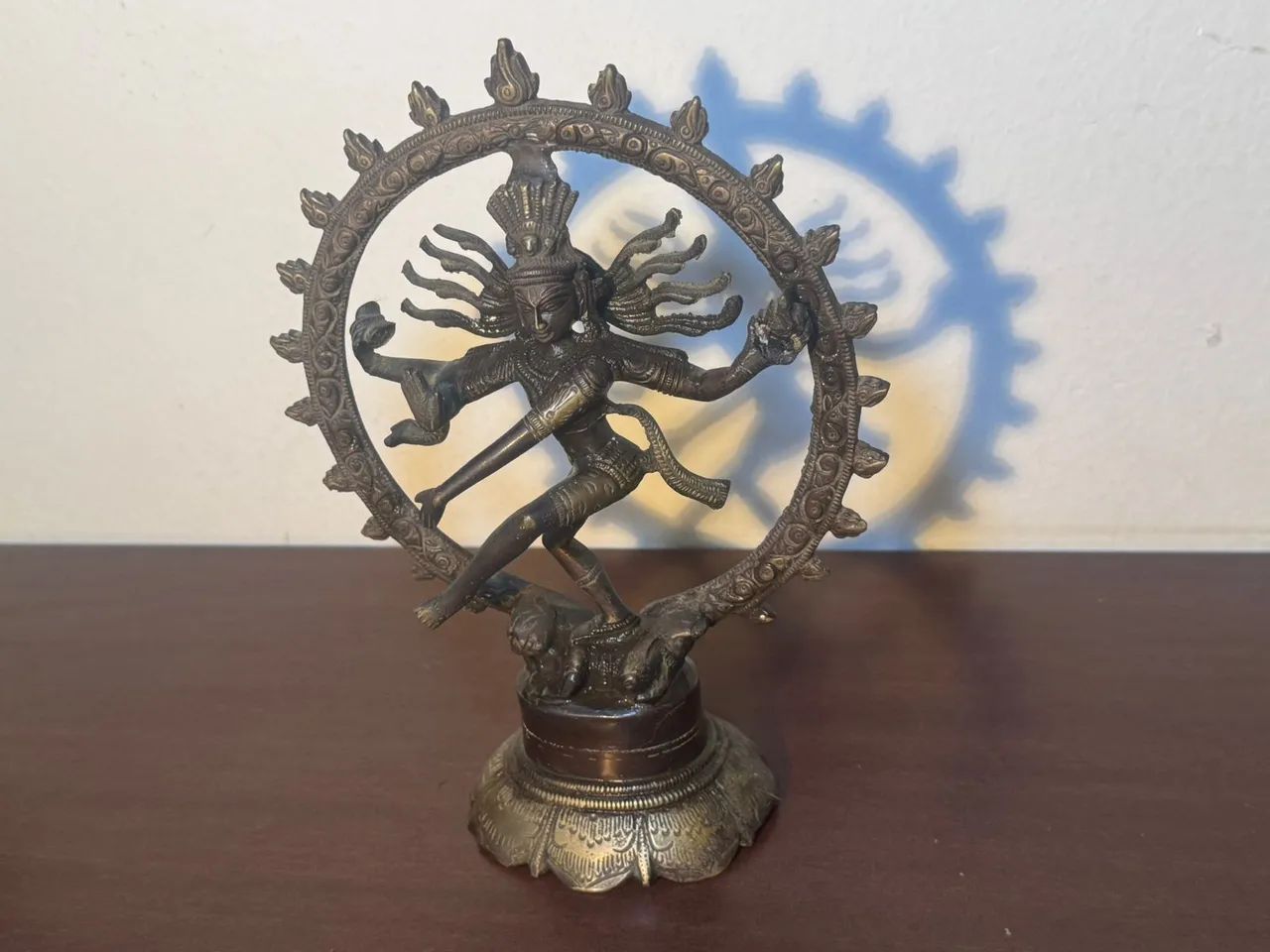 Statuas Buda, shiva e símbolo do om de bronze. Lote 3 peças  - Foto 3