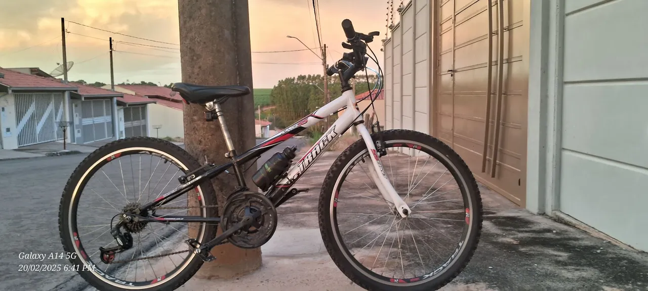 Bicicleta Mountain Bike track Aro 24