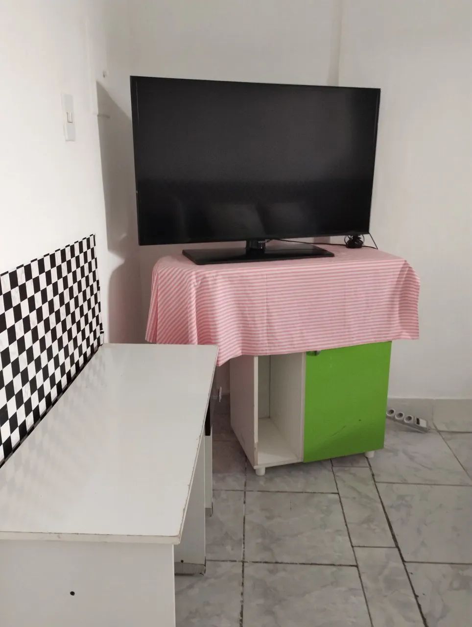  Quarto banheiro e cozinha mobiliados - Foto 2