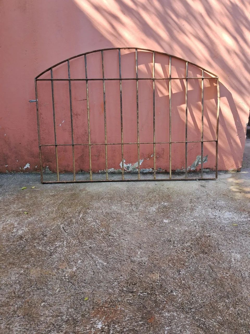 Grade de ferro para proteção