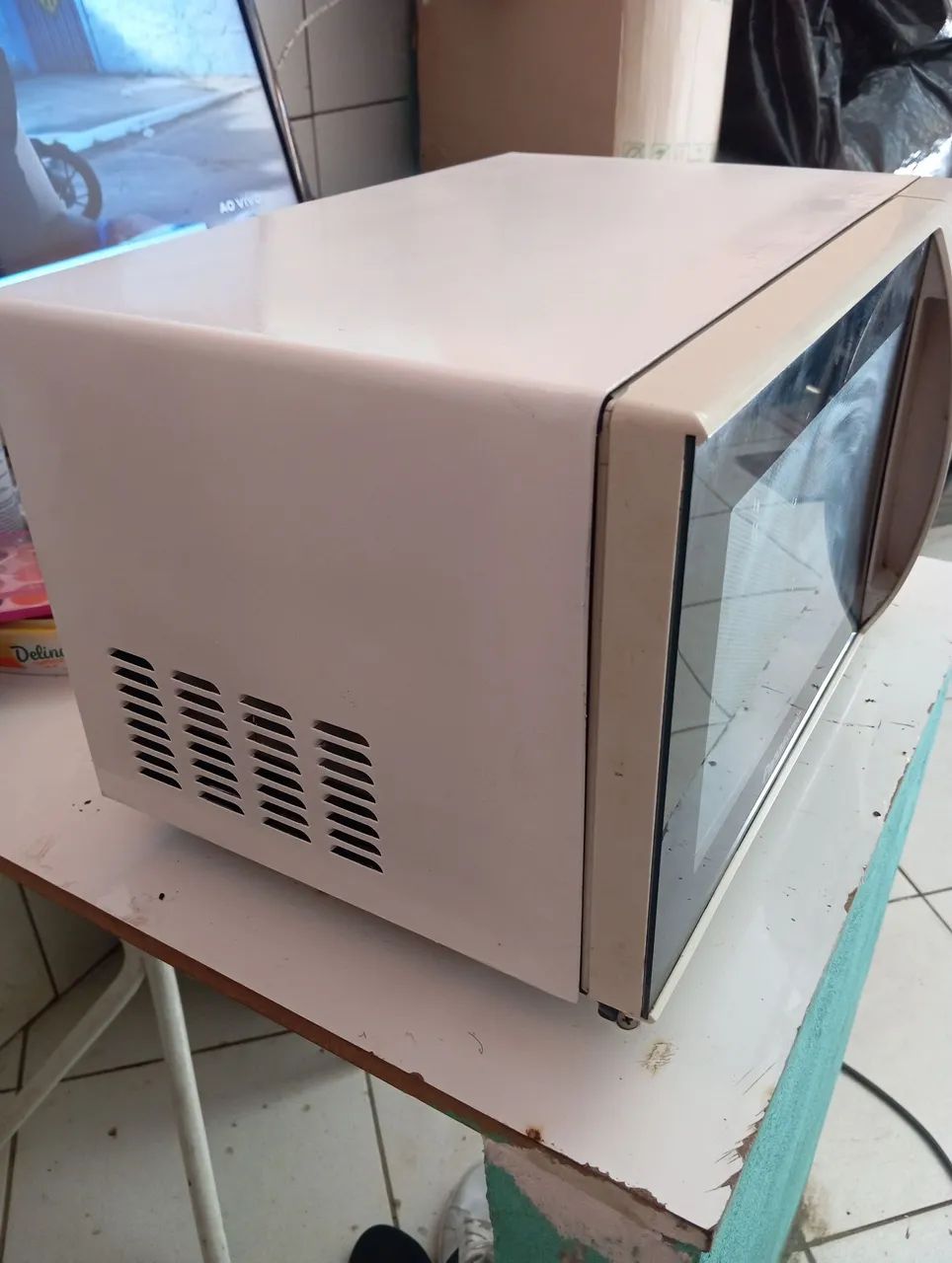 Microondas Panasonic 20 litros 250 - Foto 4