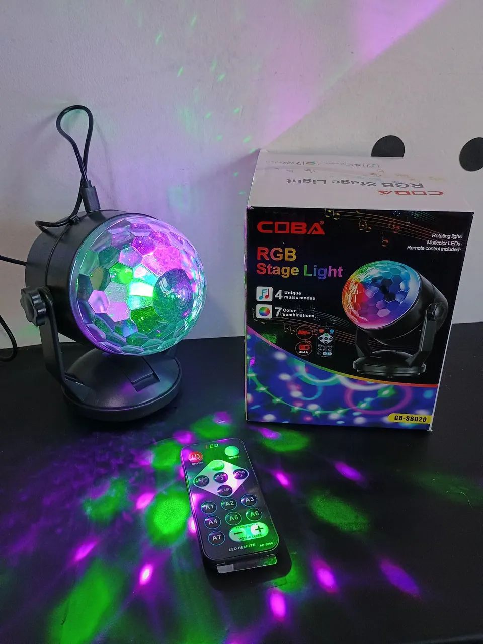 Refletor led RGB com controle remoto e comando de voz/ PREÇO IMBATÍVEL  - Foto 2