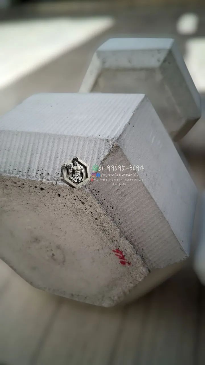 Halteres Par de 9kg - Concreto e PVC - Foto 2