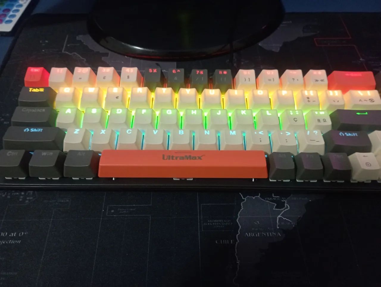 Teclado gamer, mecânico switch red