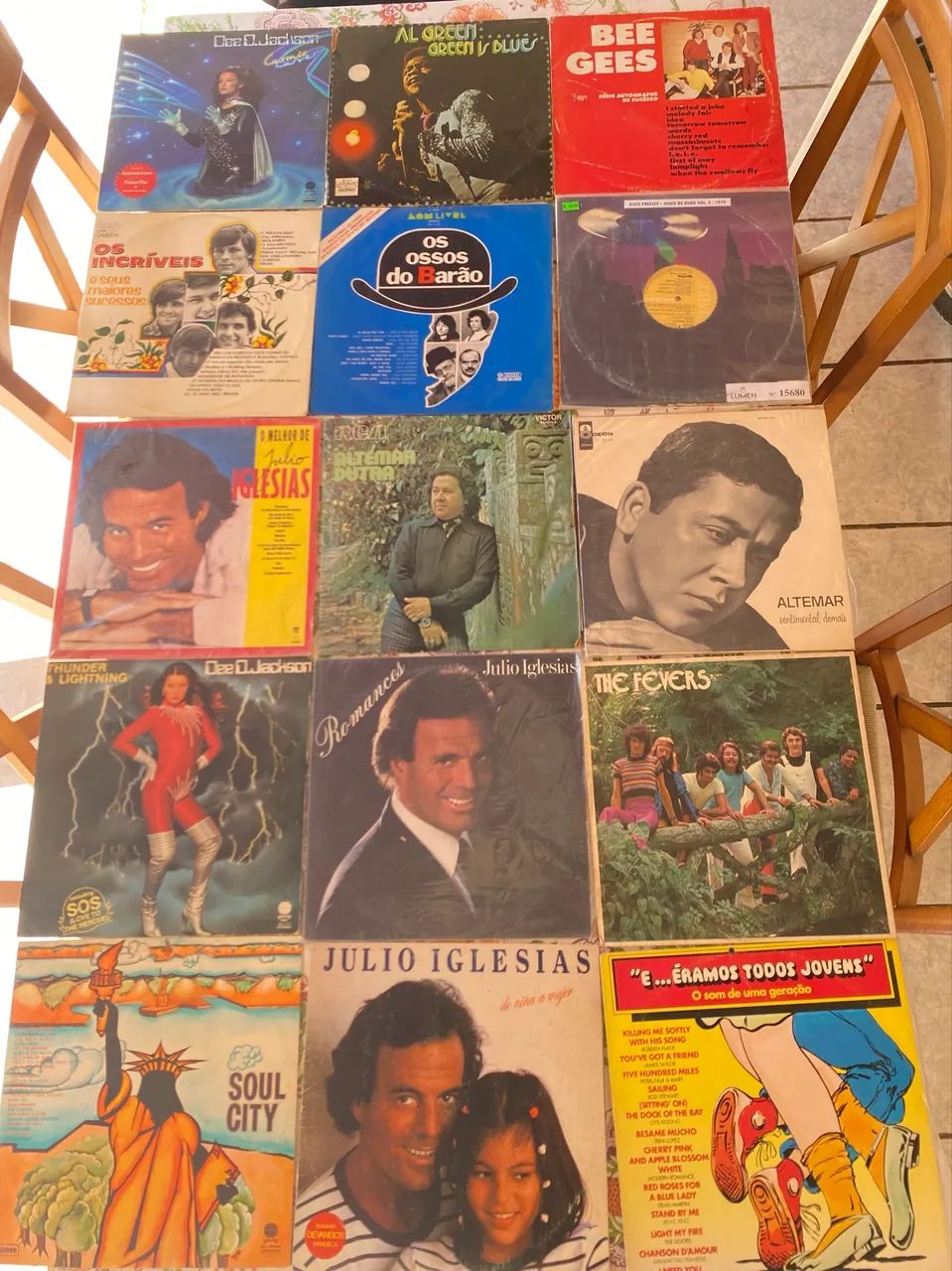 COLEÇÃO 75 DISCOS DE VINIL EM EXCELENTE ESTADO  - Foto 3