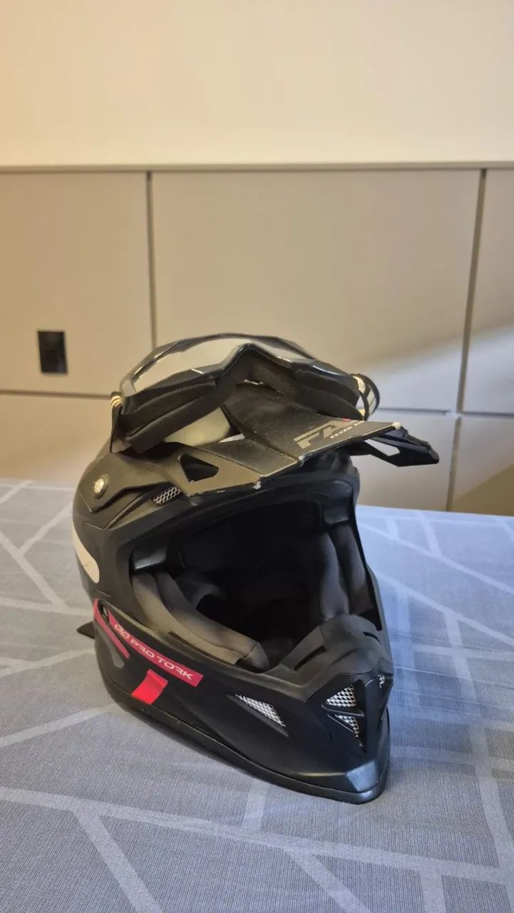 Kit Capacete + Óculos