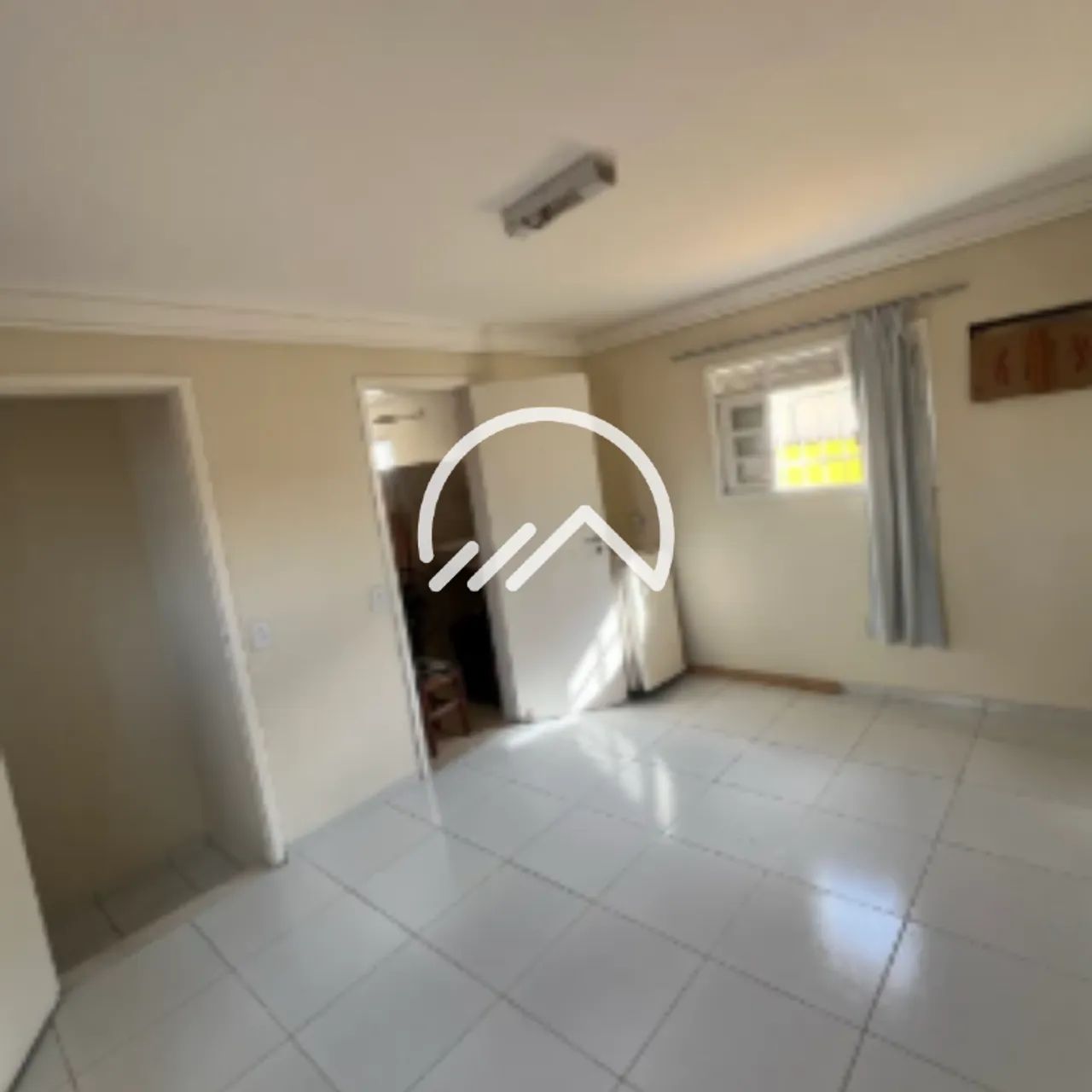 CASA À VENDA EM LAGOA NOVA  250M², 4 QUARTOS E 3 VAGAS - Foto 3