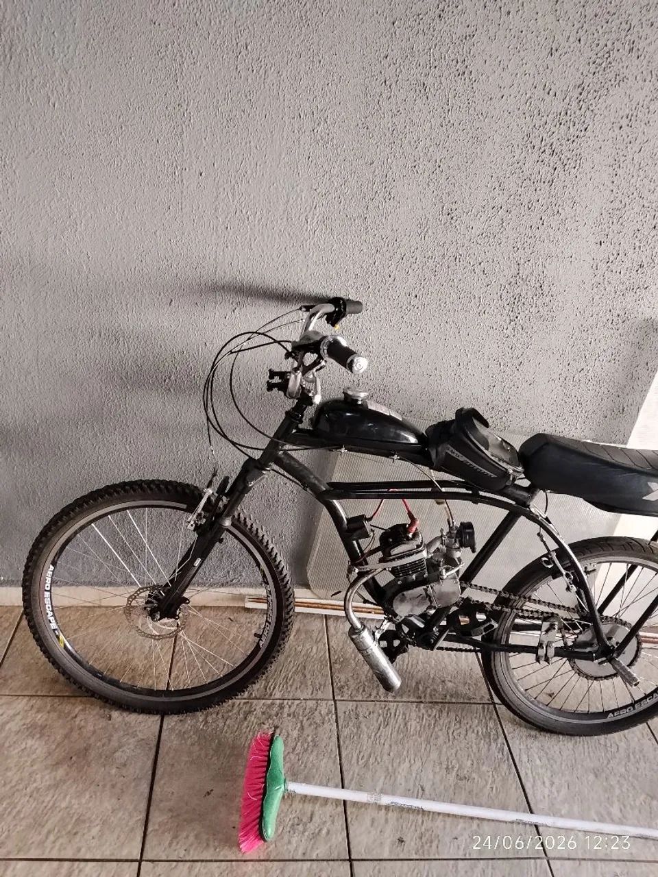 Bicleta motorizada 100cc - Foto 2