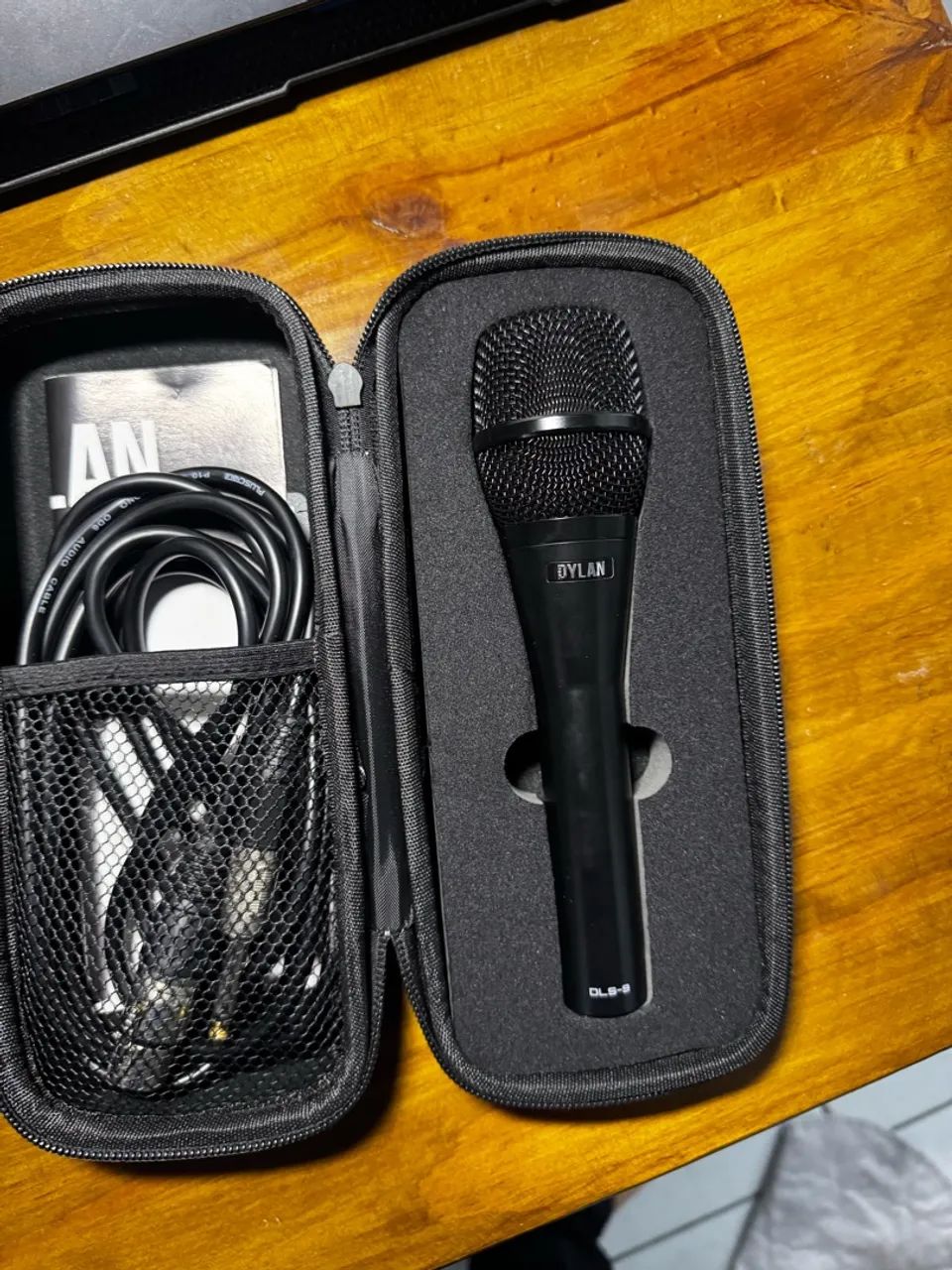Dylan DLS-9 com Case 