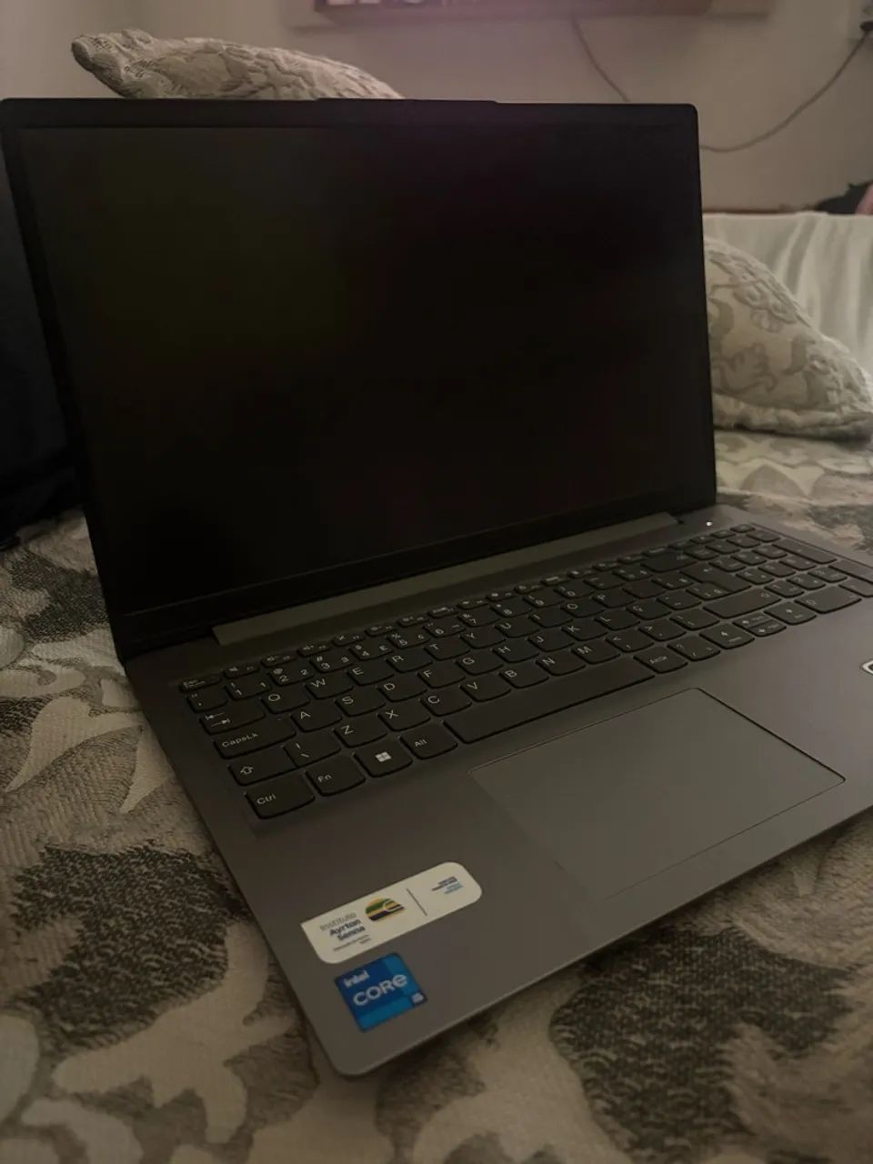 Notebook LENOVO - Foto 2