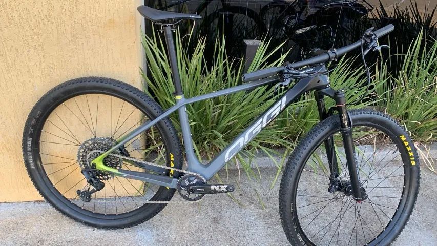 Bicicleta mtb carbono oggi agile GX 17 boost 