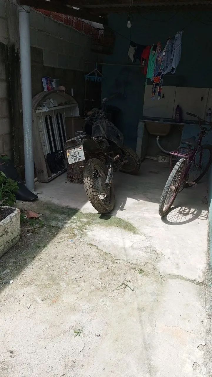 Vende se SUCATA DE UMA MOTO XTZ 125 sem motor  - Foto 6