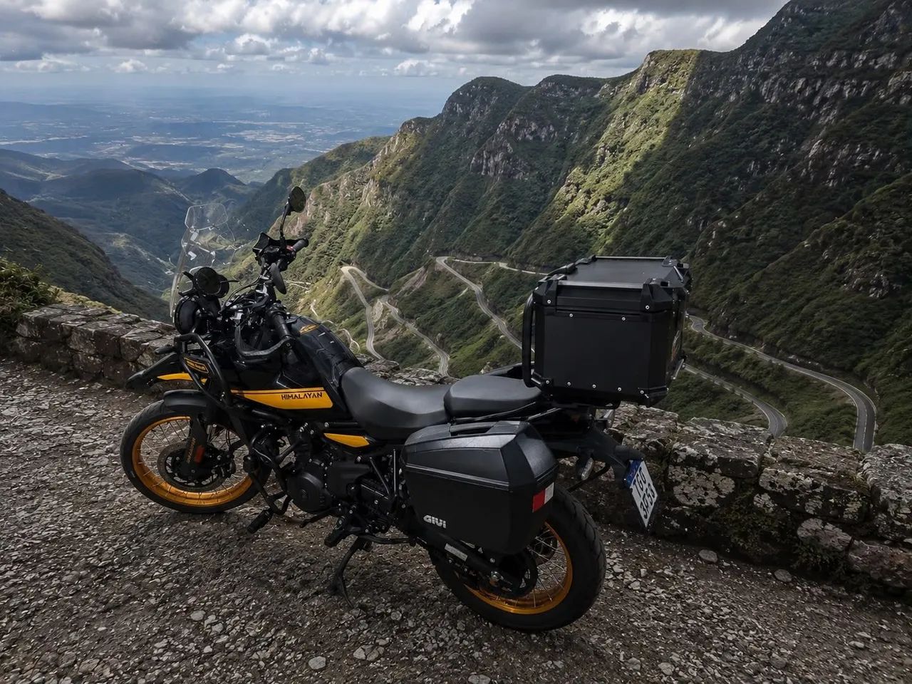 HIMALAYAN 450CC 