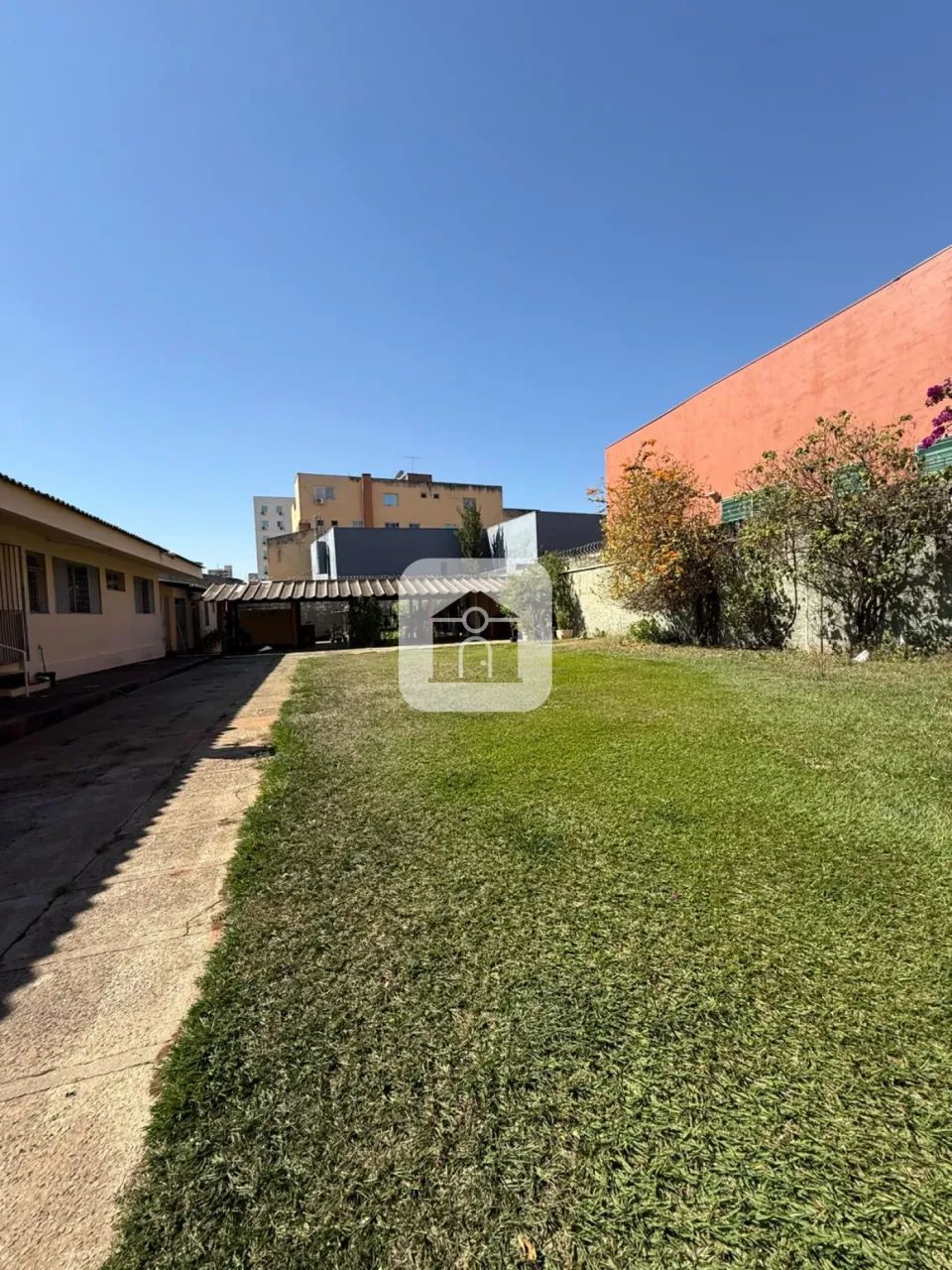 Casa comercial para locação no bairro Santa Monica - Foto 3