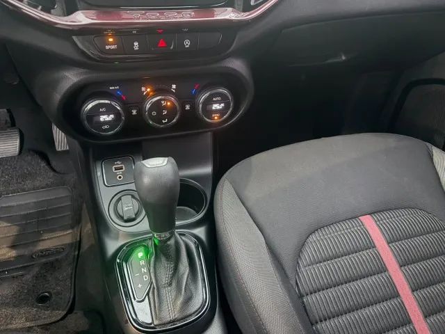 Fiat Toro Freedom 1.8 16V Flex Aut., foto 11 de 12