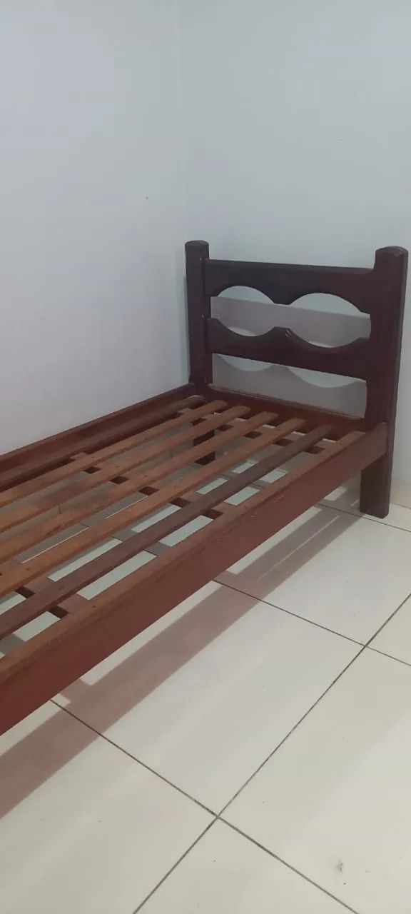 Cama de Solteiro - madeira Angelim