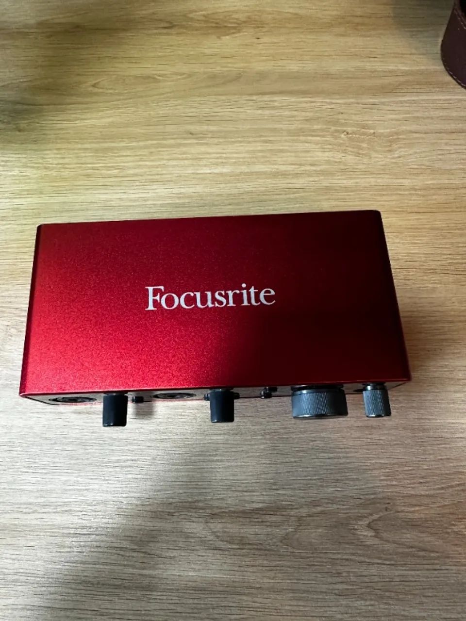 Focusrite 2i2 3 geração - Interface de Áudio - Foto 2