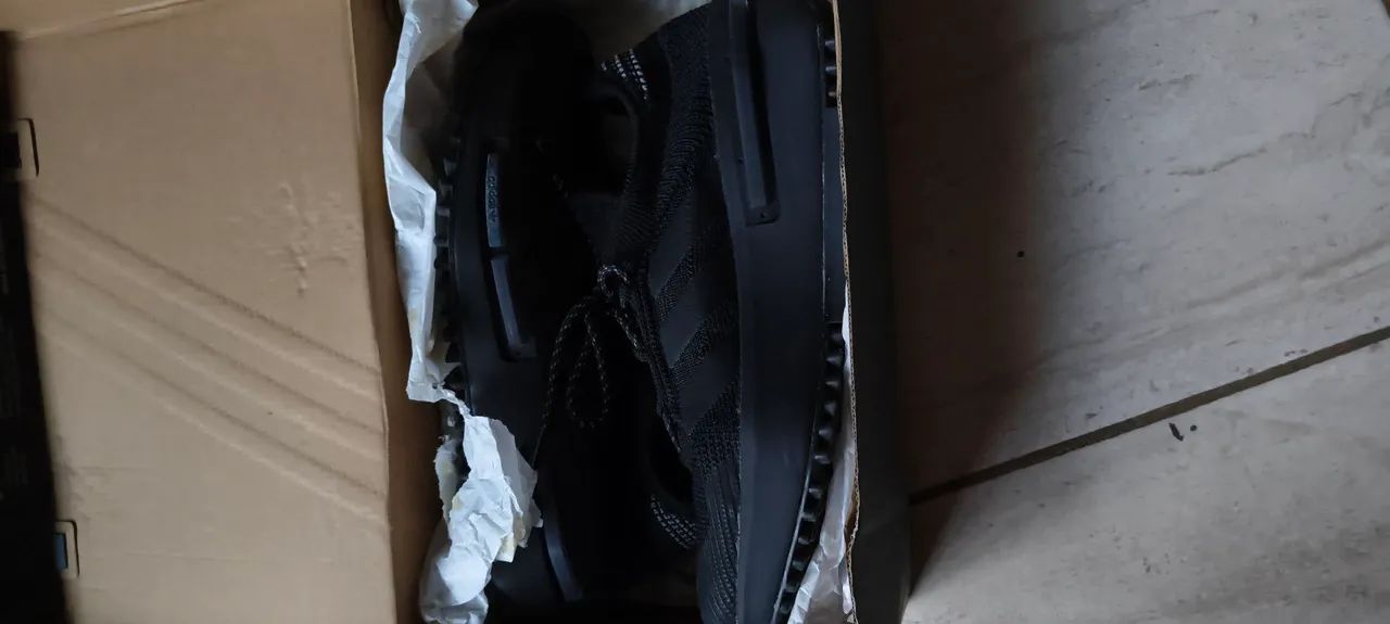 Tênis Adidas  - Foto 2