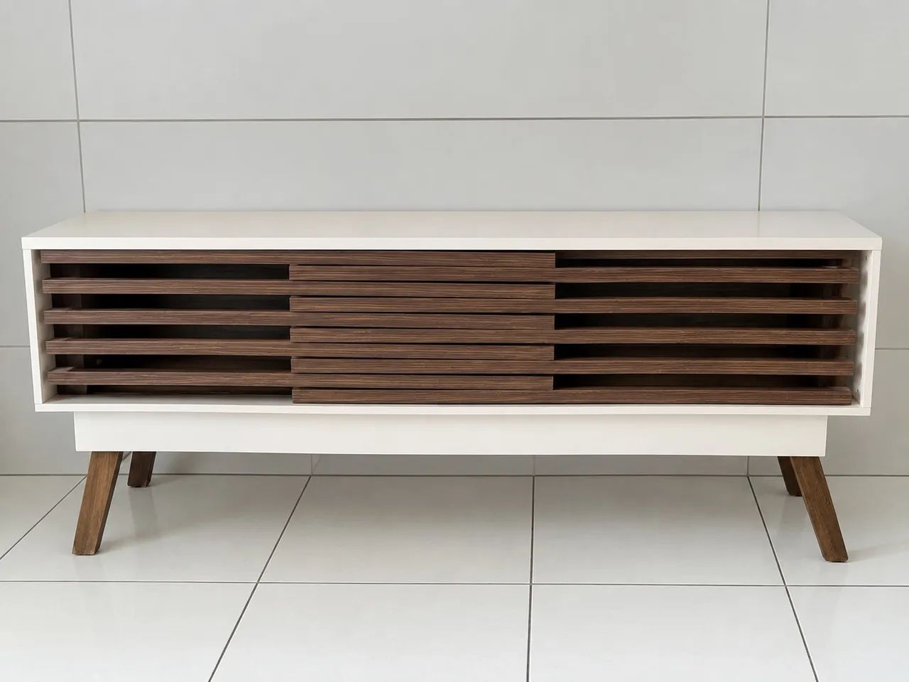  Móvel/ rack disponível para venda!