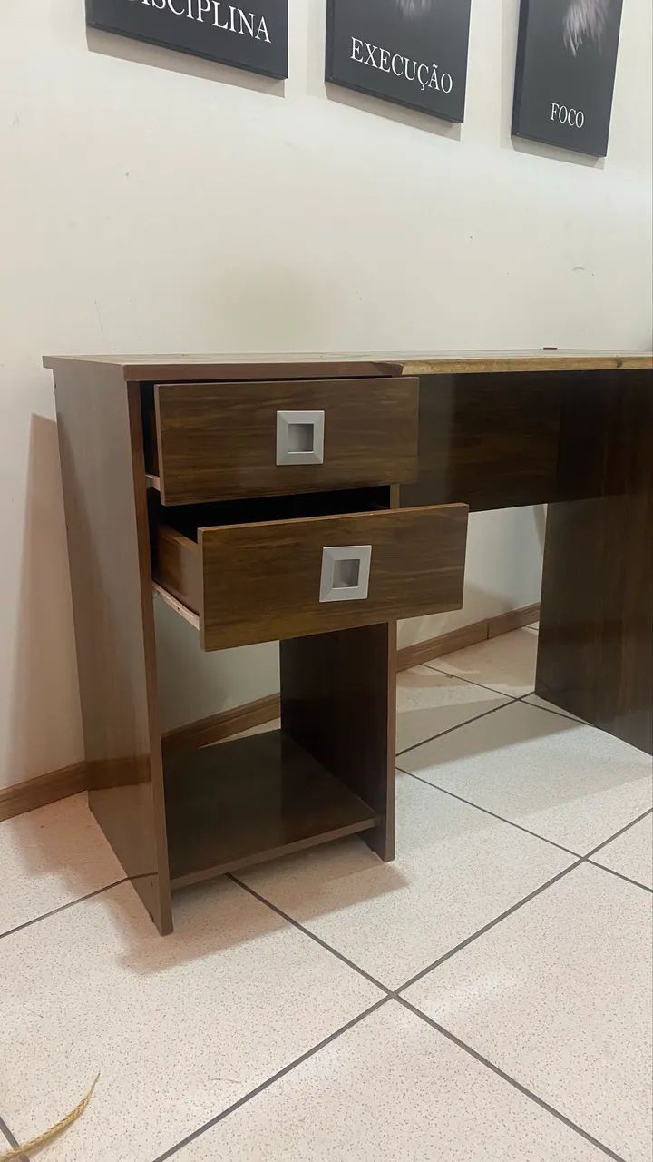 Mesa de Escritório com 2 Gavetas - Ótimo Estado - Foto 2