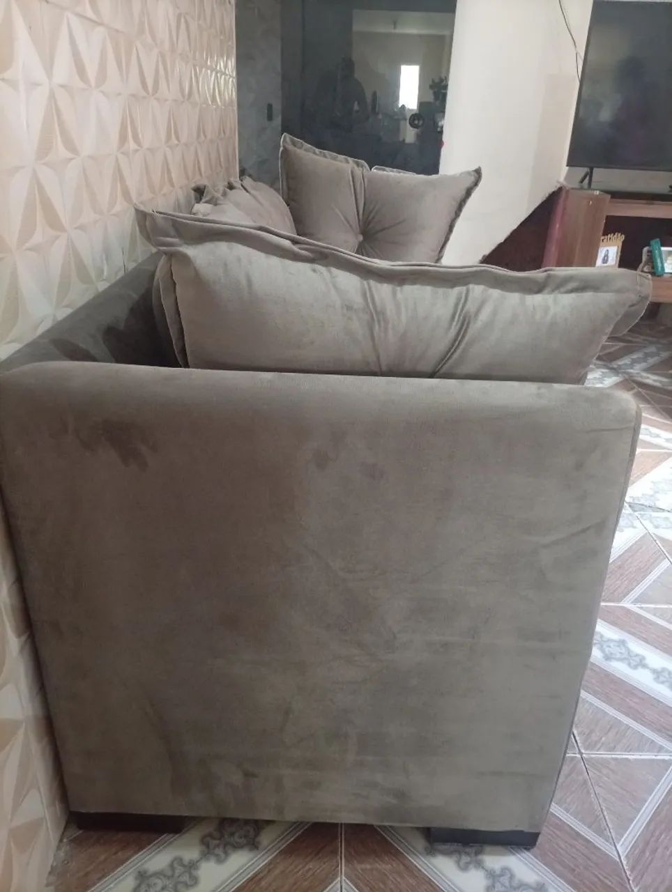 Sofá novo aveludado formato em L mas sem a lateral  - Foto 3