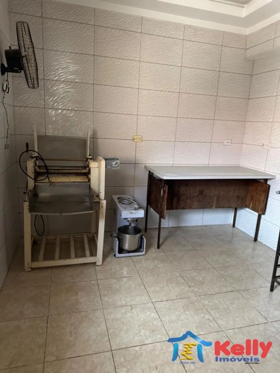 Imóvel Comercial para Venda em Presidente Prudente / SP no bairro Conjunto Habitacional Jo - Foto 4