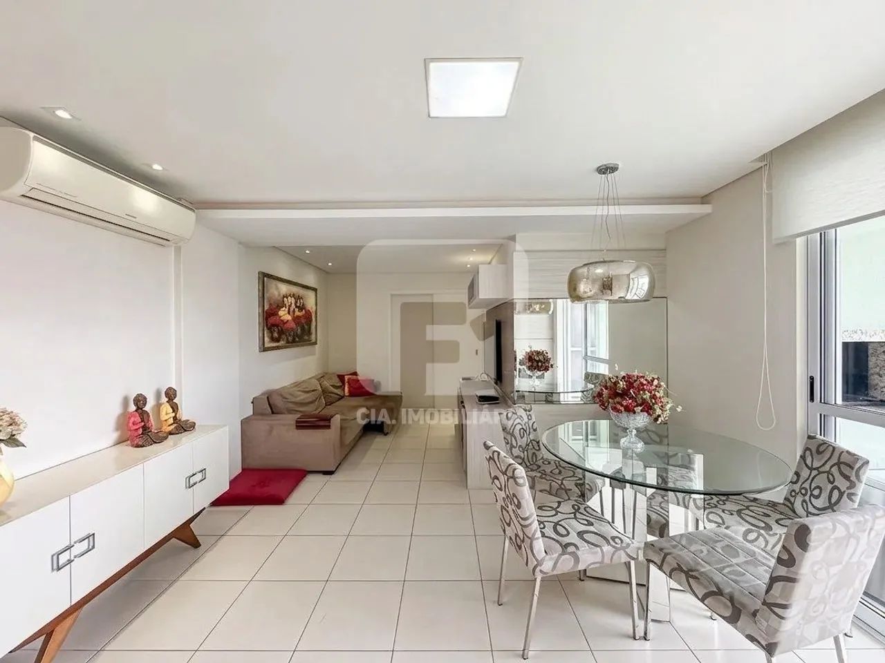 Apartamento 3 quartos semi mobiliado na Trindade