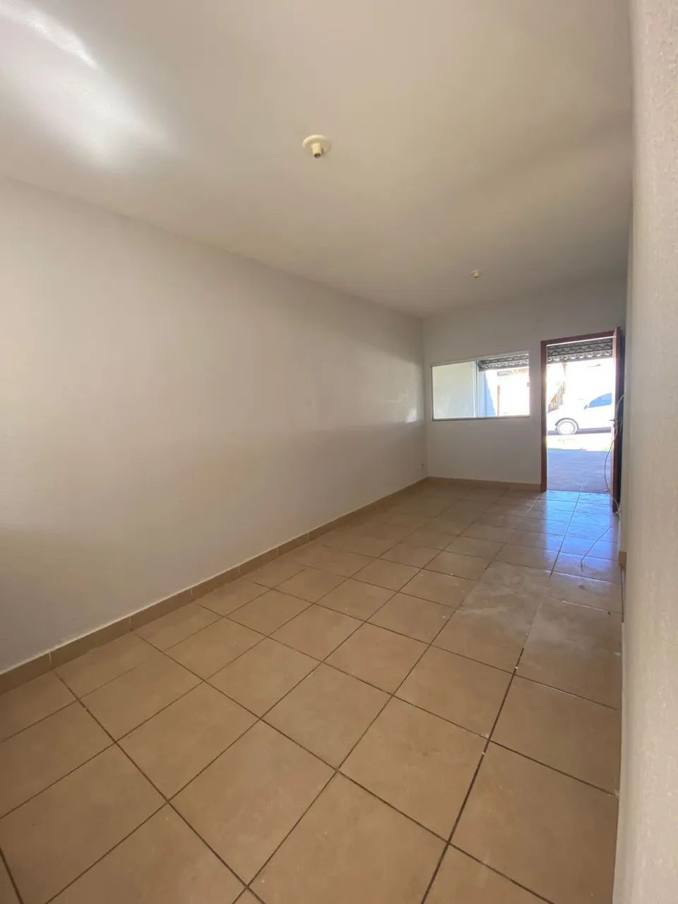 Casa com quintal e 2 quartos para alugar em Senador Canedo - Foto 3