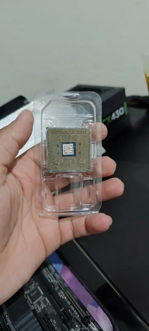 Ryzen 5 2600 6 núcleos e 12 threads mais cooler universal funcionando perfeitamente.  - Foto 2