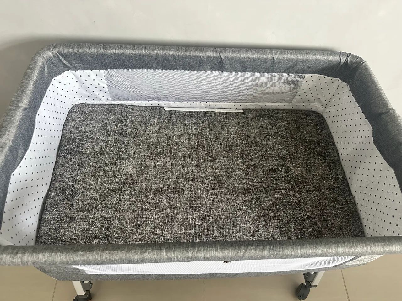 Berço Moisés portátil multifuncional com colchão  - Foto 5