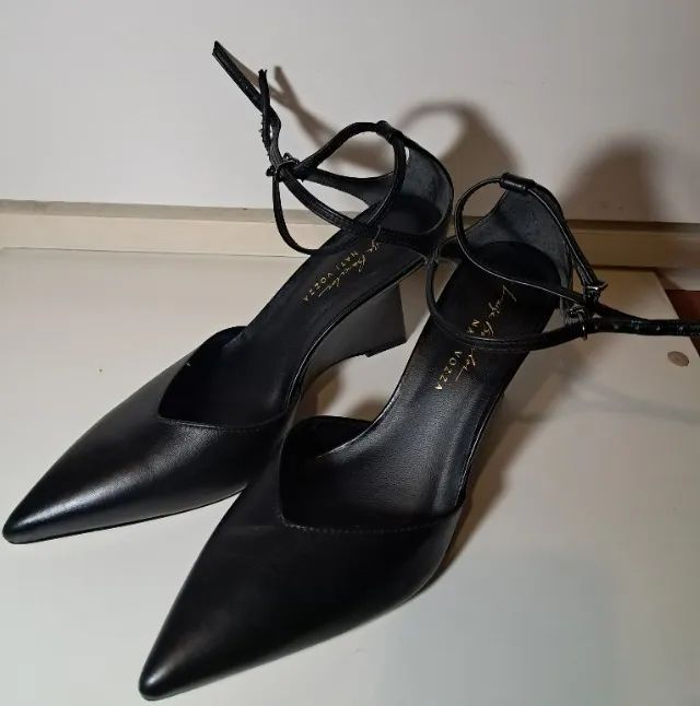 SCARPIN ANABELA PRETO LUIZA BARCELOS NATI VOZZA