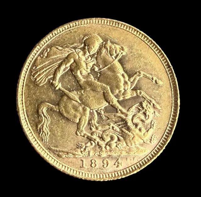 Moeda - 1 Libra Esterlina - Inglaterra - Moeda em ouro 22k datada de 1894 - Foto 2