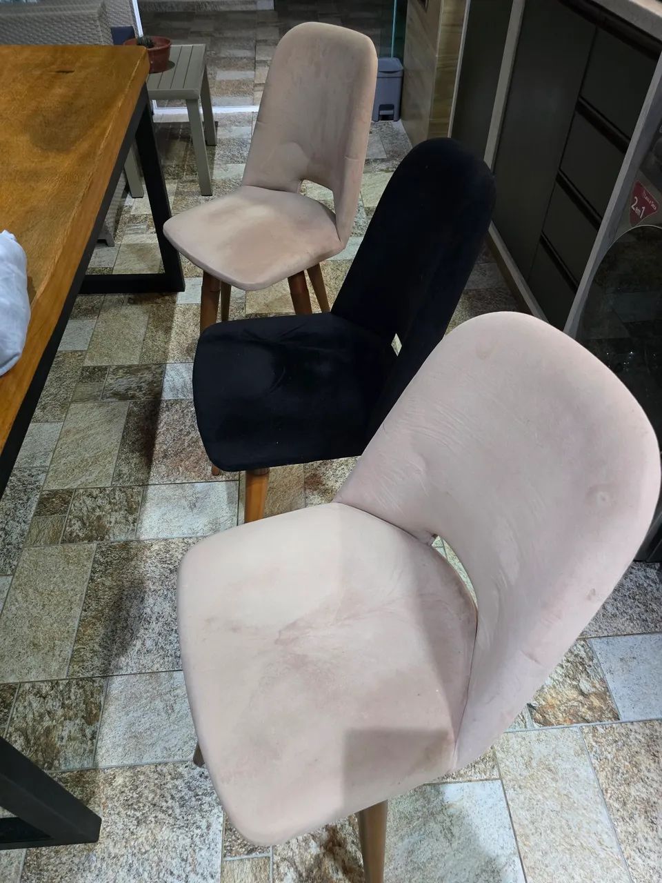 3 Cadeiras com base giratória  - Foto 4