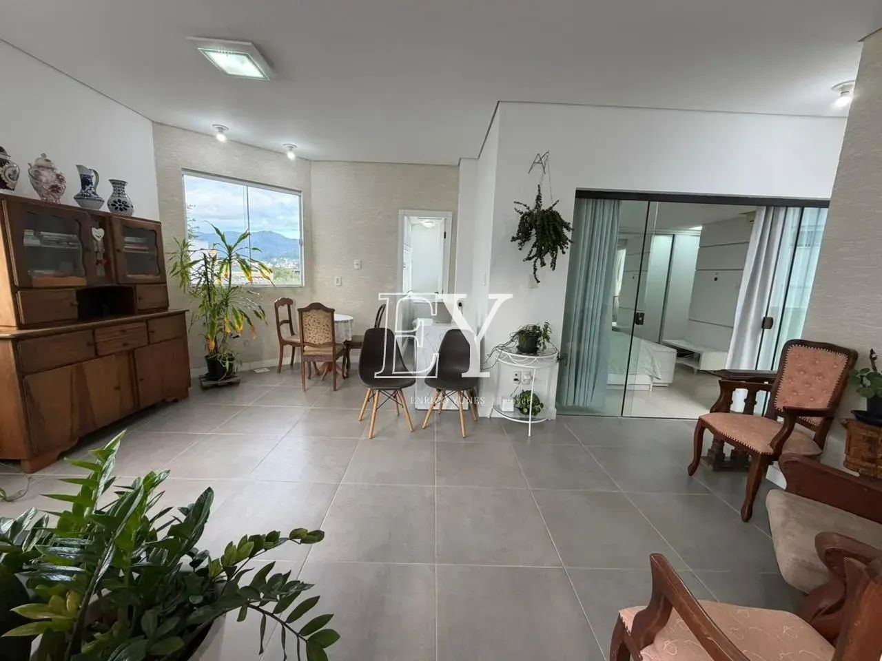 Cobertura Duplex Ampla com 3 Dormitórios e 130 m²  no Itacorubi - Florianópolis - SC - Foto 5
