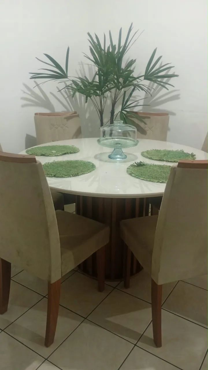 Mesa de 6 cadeiras 