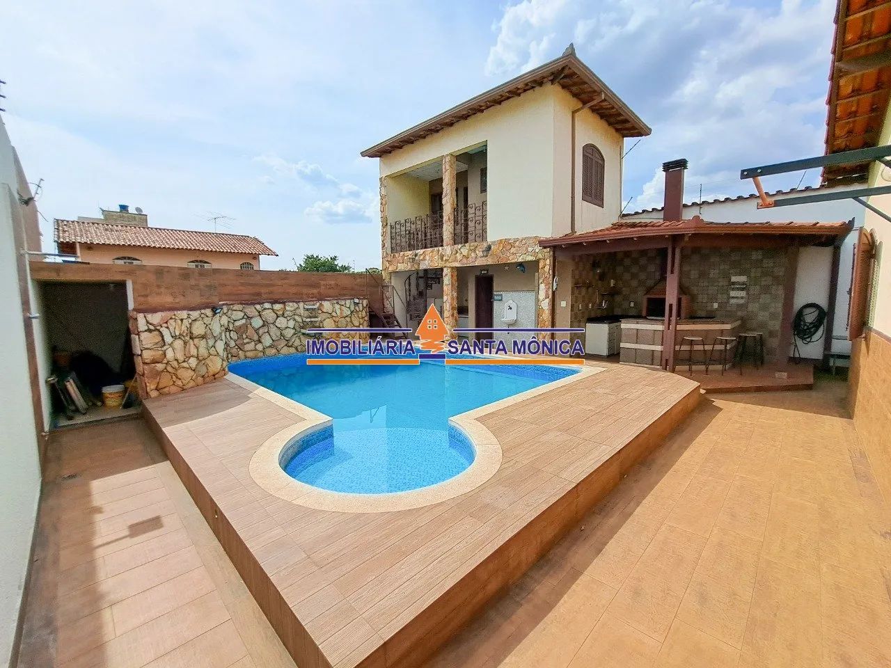Casa Plana 4 quartos - Santa Branca