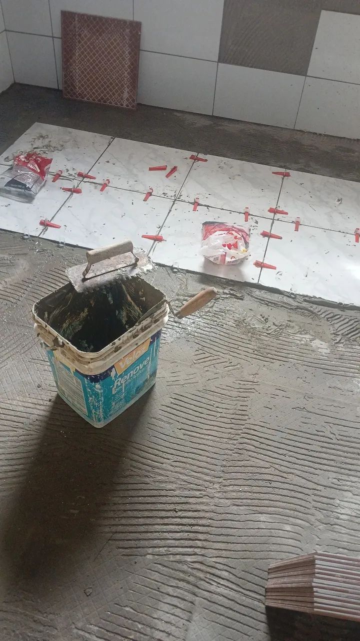 Serviços de pedreiro pintor e forró pvc
