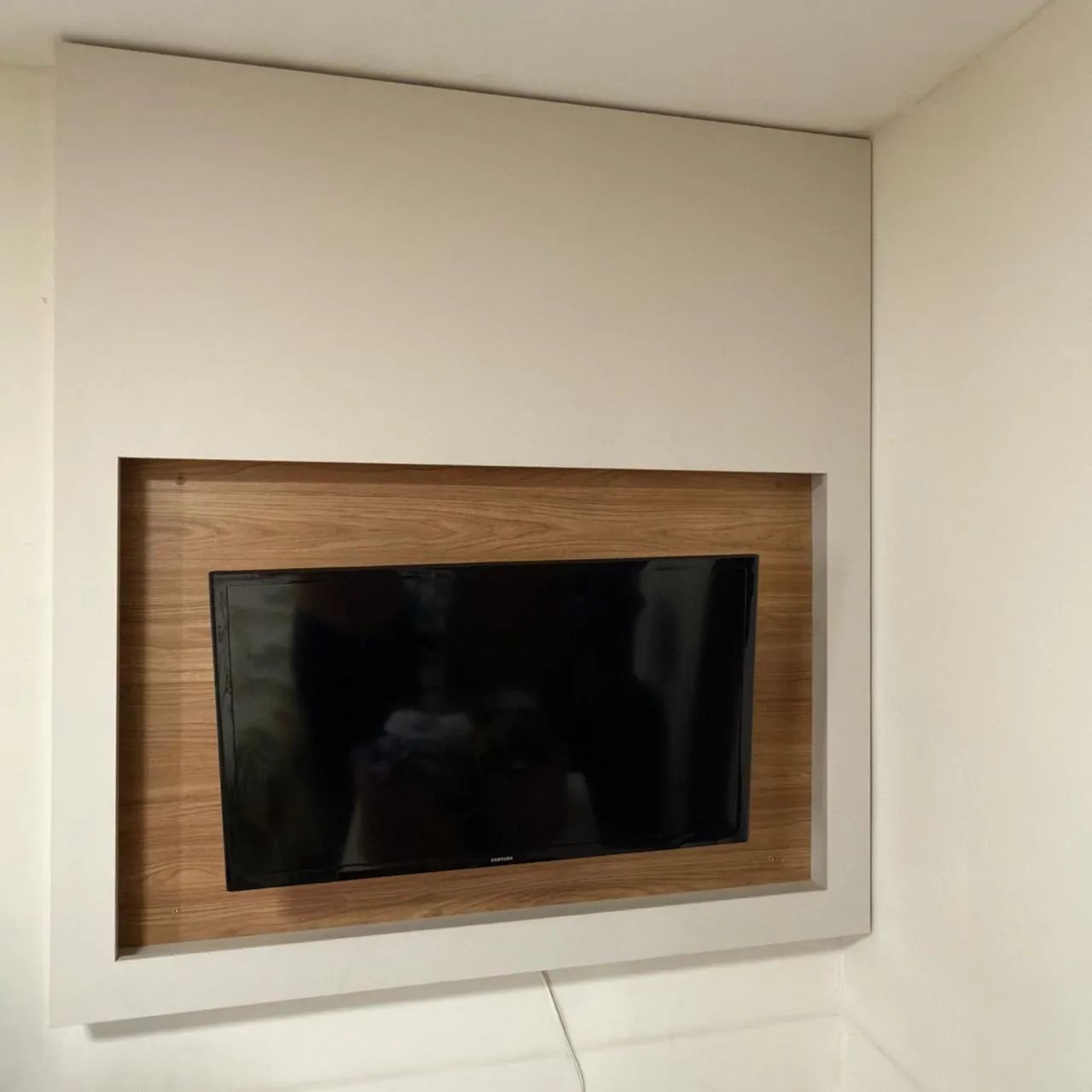 Painel de TV com pré-instalação para LED - Foto 3